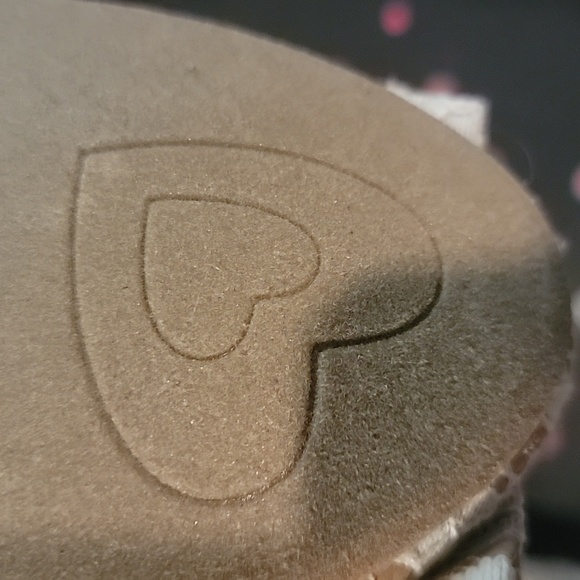 😍😍NWT  2 tone slide - Picture 8 of 8